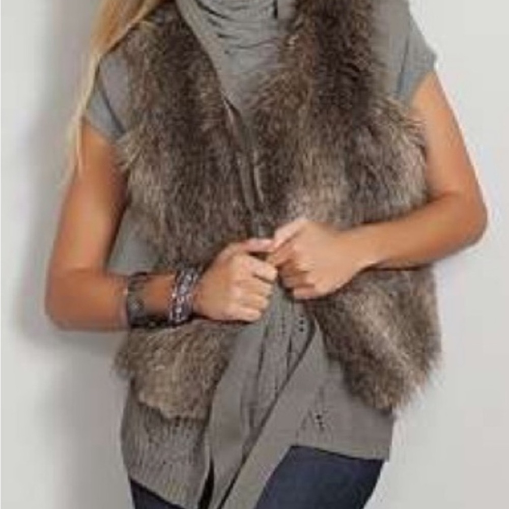 Vest S/M New York & Company
Machine washable